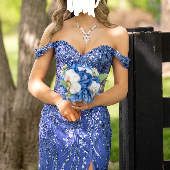 Ellie Wilde Prom Dress - Picture 3 of 7